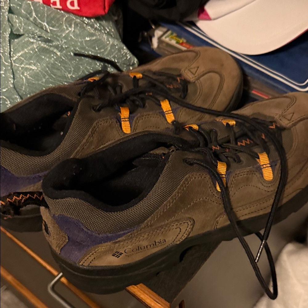 Columbia Men's Olive Brown and Yellow Accent Trail Shoes